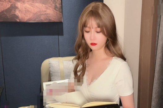 Clip mây mưa ở nhờ nhà chú trong mùa ôn thi