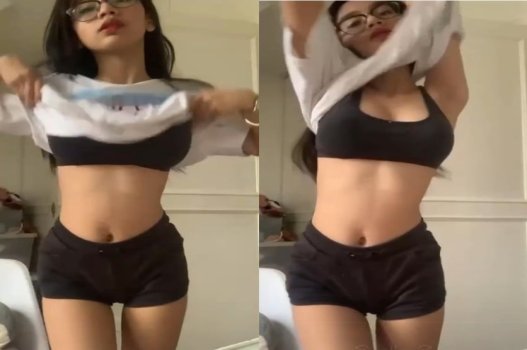 Hạnh phúc bên em dáng chuẩn kiều diễm